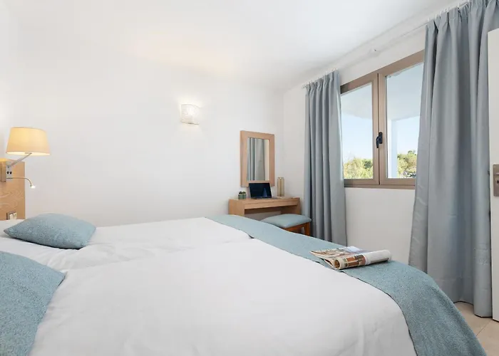 Apartamentos Ferrera Pins